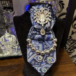 Blue Paisley Decorative Necktie with Rhinestone Brooch and Silver Bead Accent